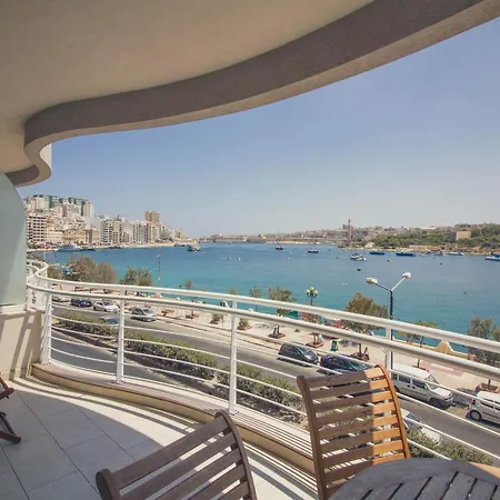 The Strand Luxurious Seafront Apartment Sliema Exterior photo
